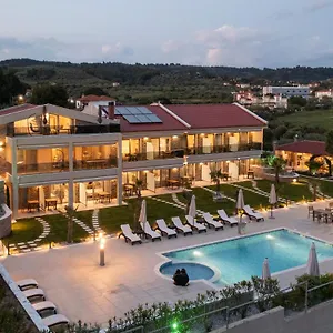 Apart Otel Sara, Nikiti (Sithonia)